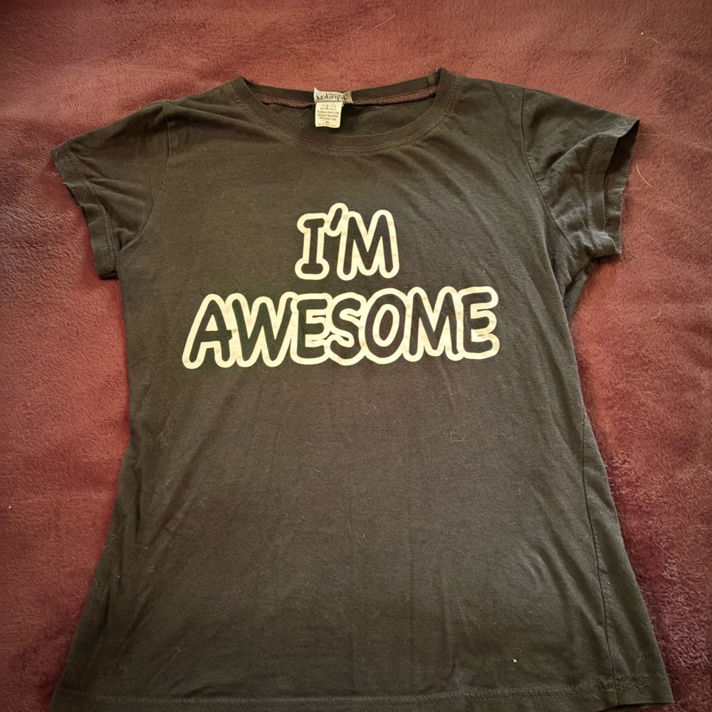 Black Graphic T-Shirt with 'I'm Awesome' Print